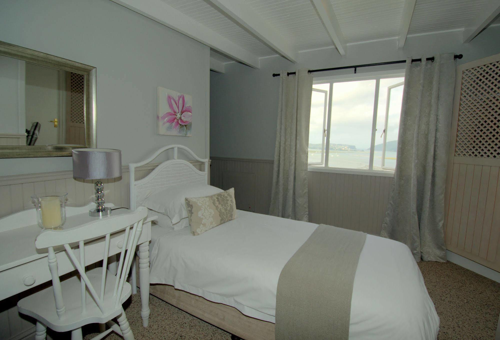 Hotel Azure House Knysna Exterior foto