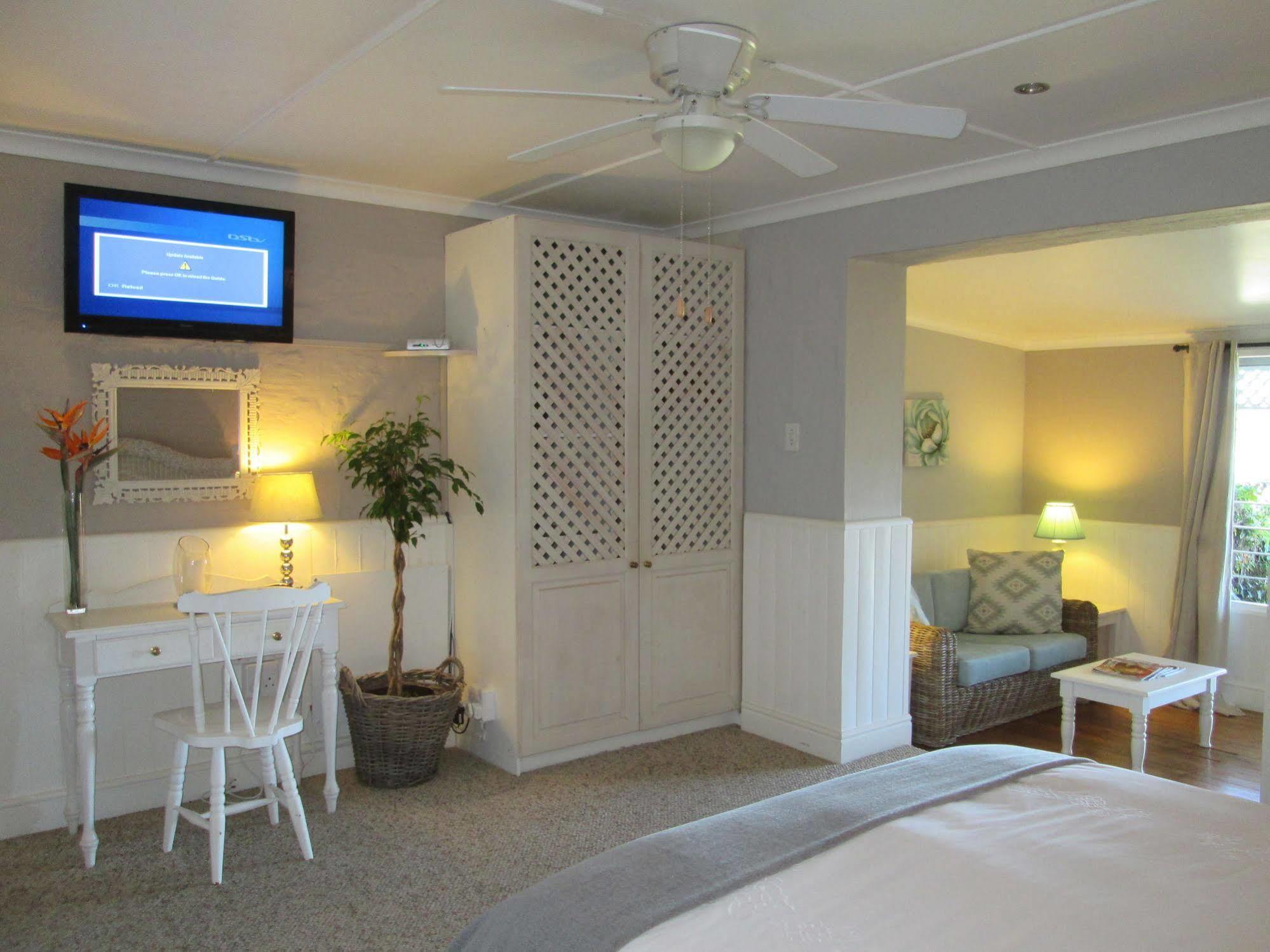 Hotel Azure House Knysna Exterior foto